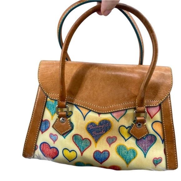 Dooney & Bourke Handbags - Dooney & bourke white heart handbag tote